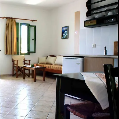 Vicky Aparthotel 3*