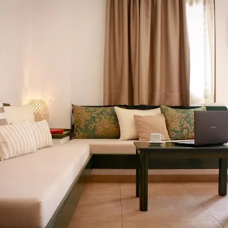 Vicky Aparthotel Hersonissos (Crete)